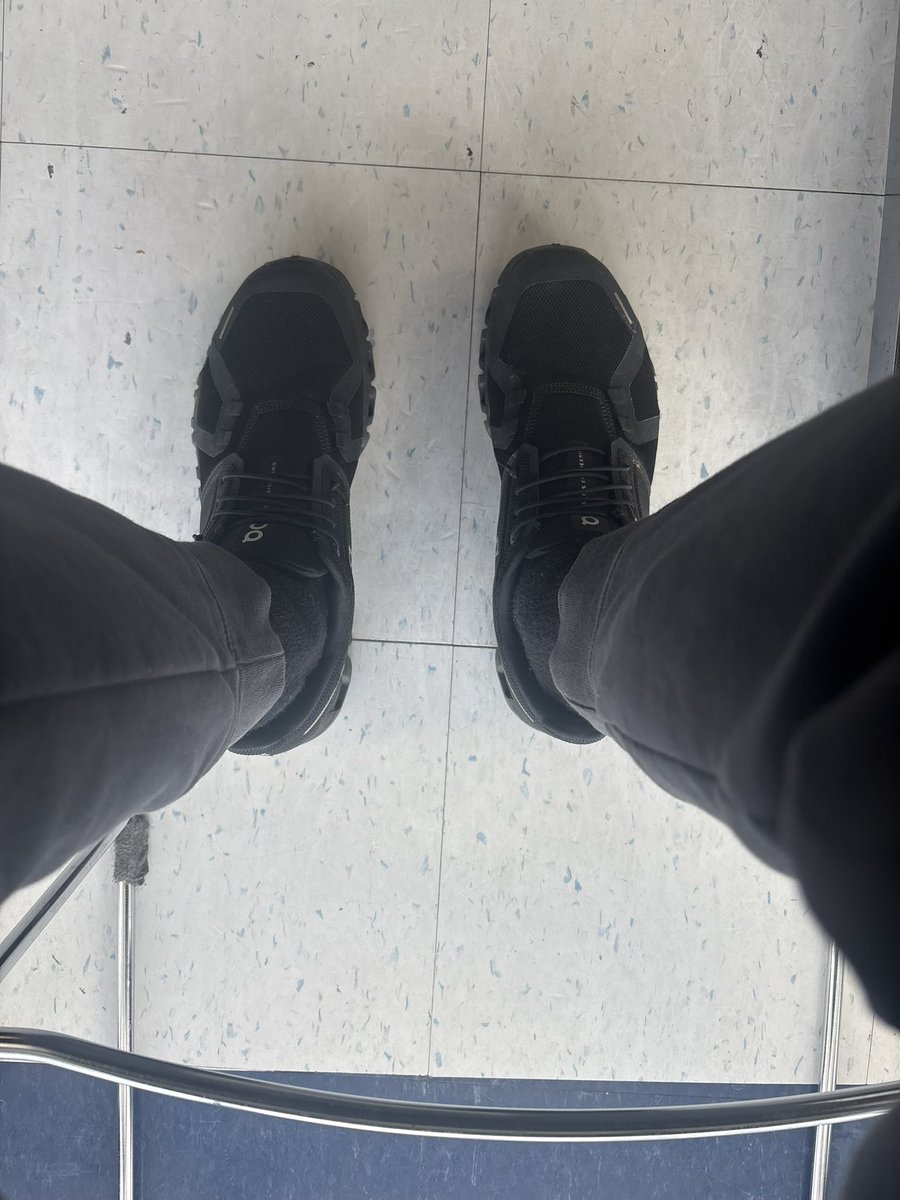 Tony Mazzetti tweet media