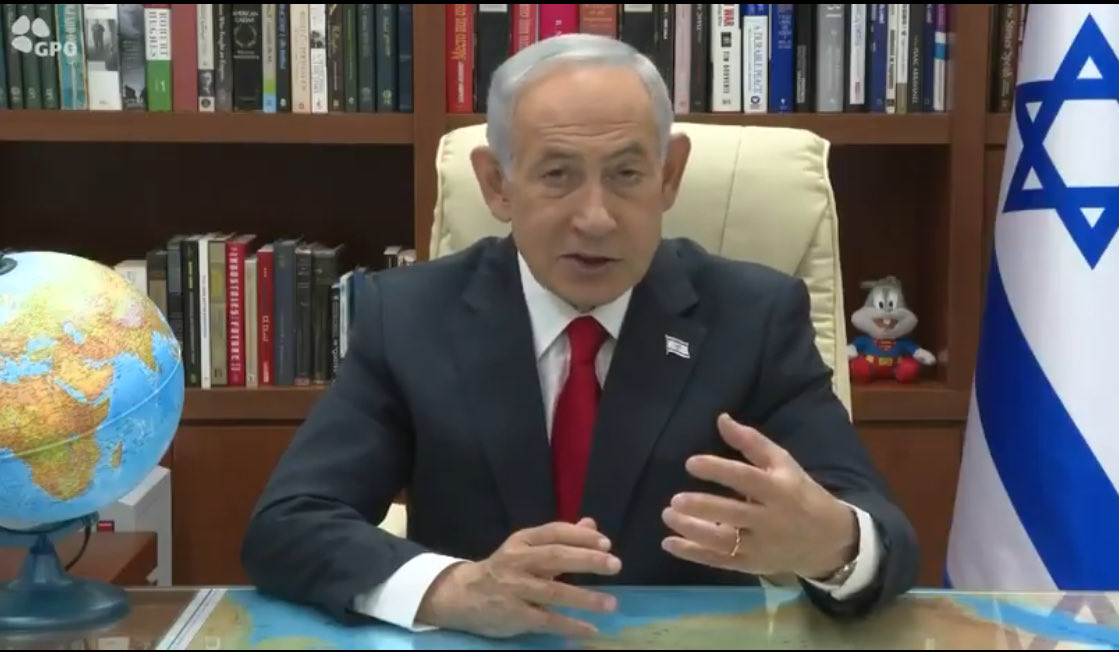 andredimauro's tweet photo. Same-sized fingers = AI
I’m sorry, but their image generator is very bad. It always makes the same mistakes and can’t get fingers right. Many current video AIs have already fixed this. What model are they using?
#Netanyahu #NetanyahuAI #BibiBot https://t.co/Q4YlxkV2Hp