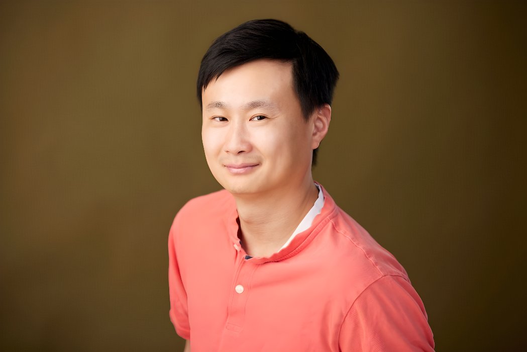 Great job Henry,    on booking project laundry commercial.