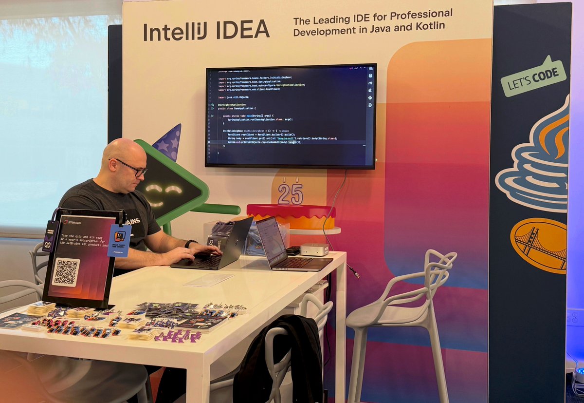 IntelliJ IDEA, a JetBrains IDE tweet media
