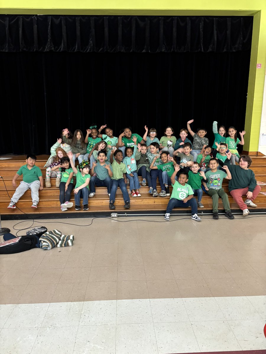 Red Elementary STEM Magnet School tweet media