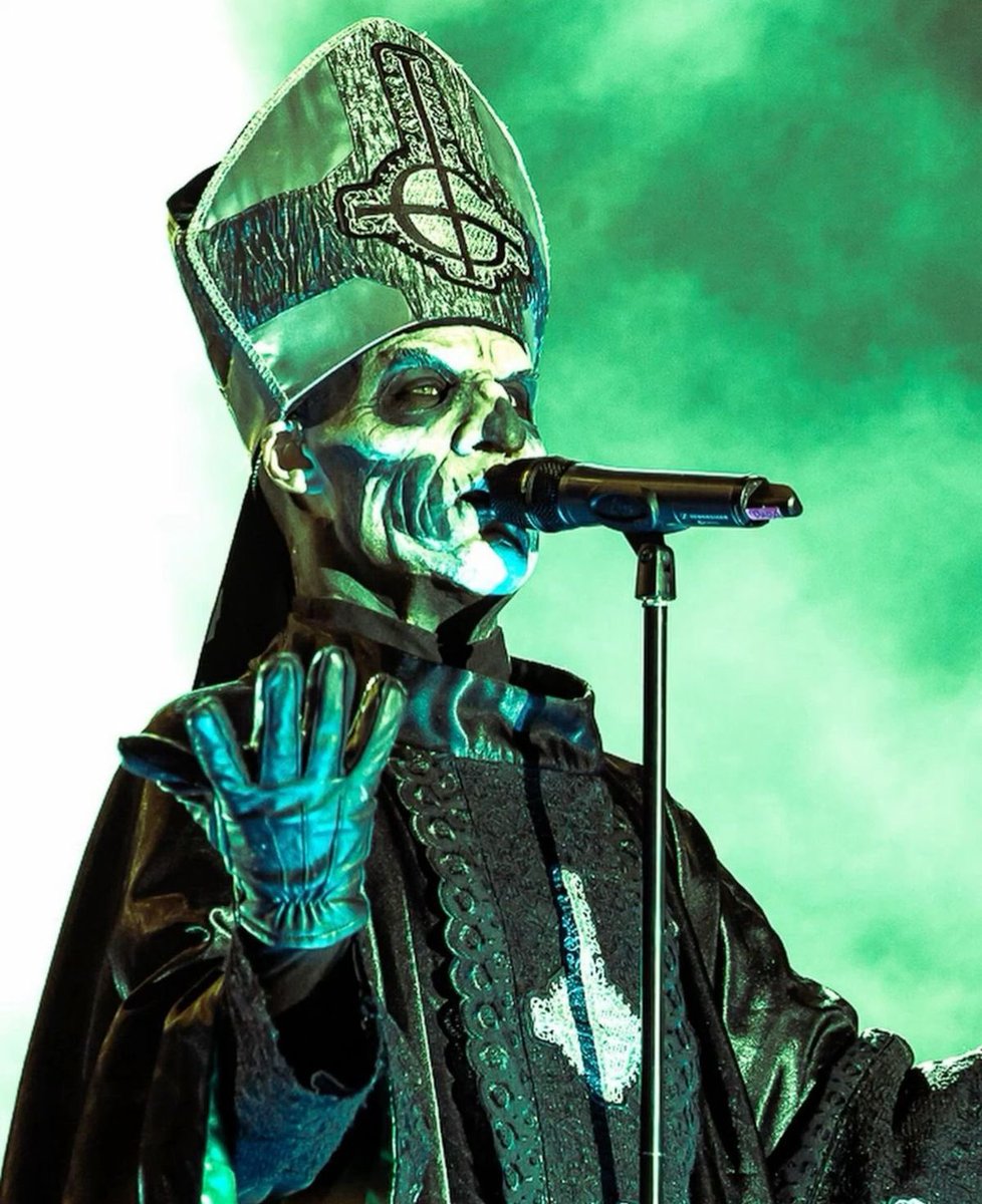 Papa Crave tweet media