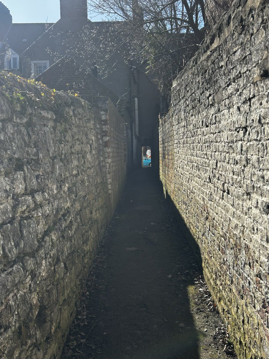 silverhills64's tweet image. A Vennel in #Durham just for you @JHCPAL