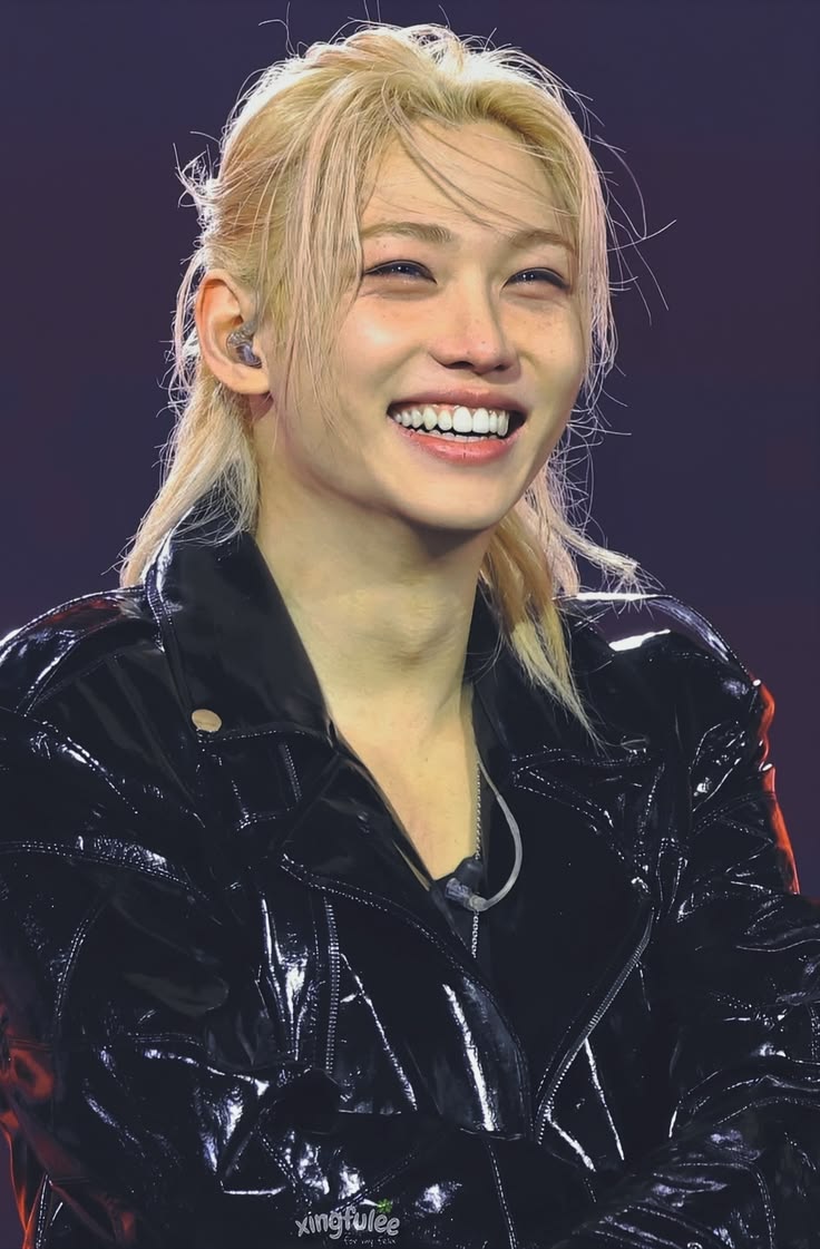 FELIX STREAM STATION 🩷 tweet media