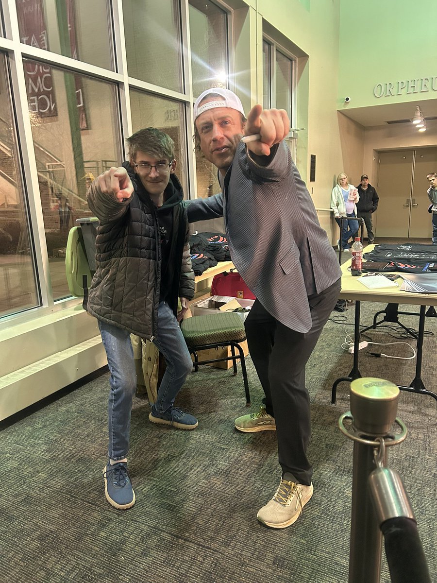 Blake Ofe tweet media