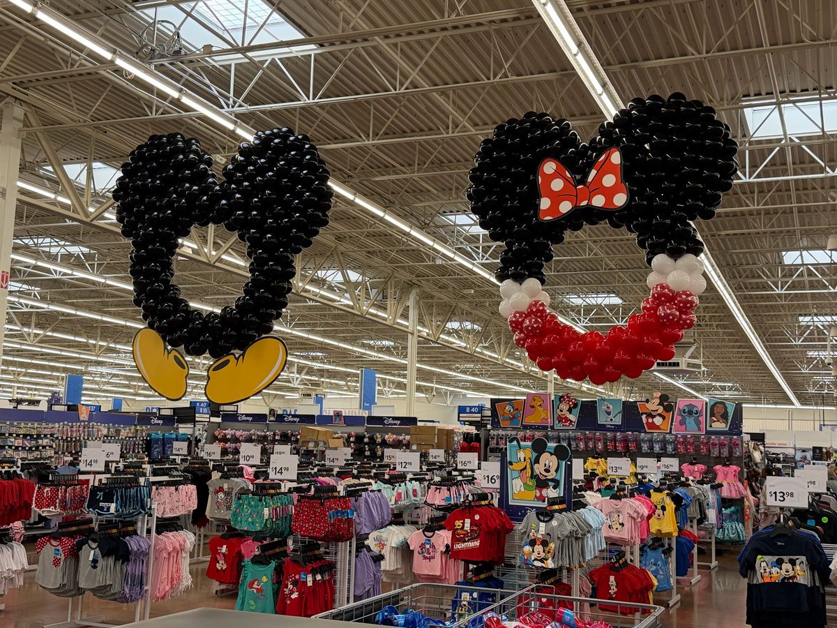 Attractions Magazine tweet media