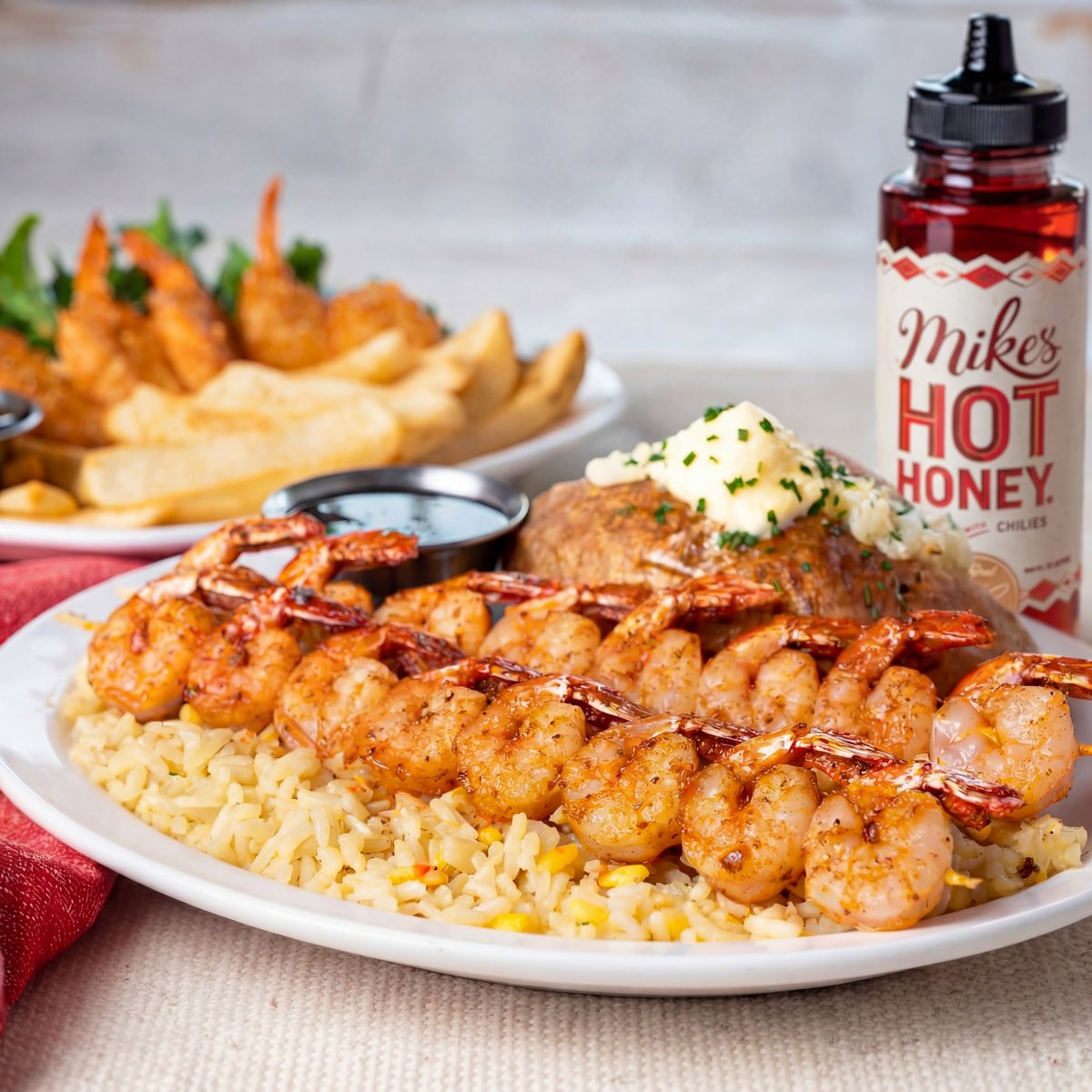 PonBonSteak's tweet photo. Turn Up the Heat with Mike’s Hot Honey®️ Shrimp with that perfect blend of sweet comfort and spicy kick 🔥🍯🍗 

Valid Feb. 18 to Apr. 12 at participating locations only. Prices and items may vary per location. https://t.co/5Ut9AcYynC