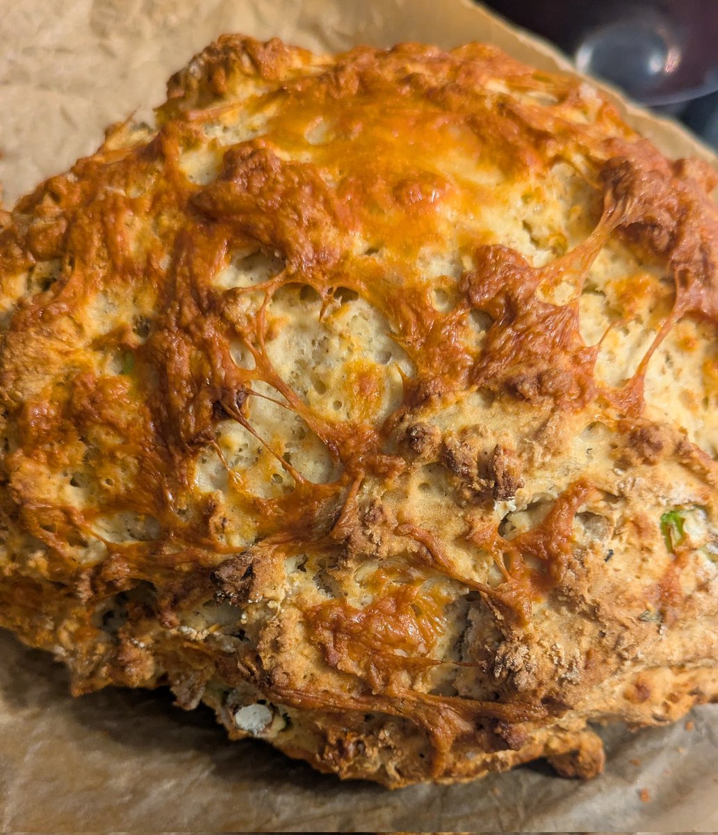 KitchSunny's tweet photo. Happy Saint Patrick's day 
Celebrate with this super easy cheese and scallion soda bread. https://t.co/6YO66lVZuE