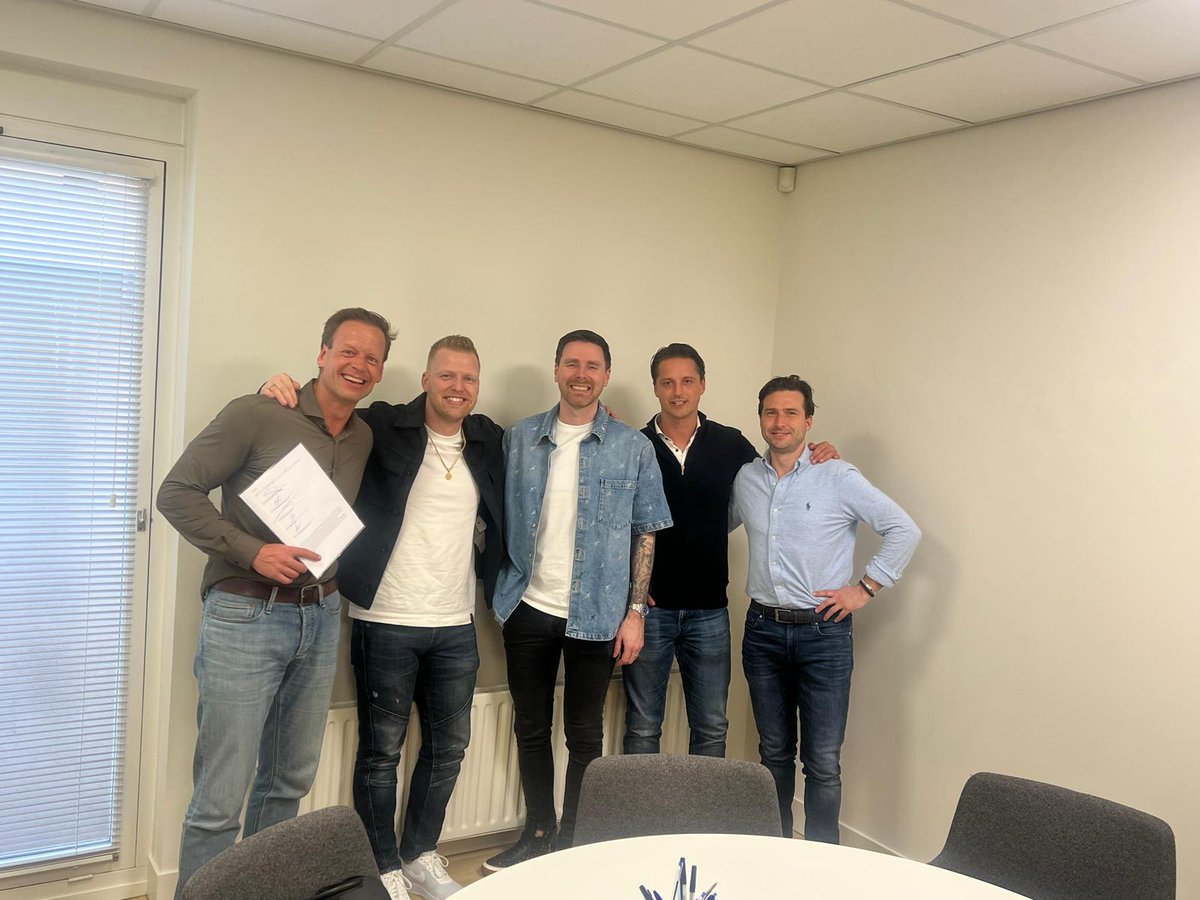 Dutch Blockchain Week tweet media