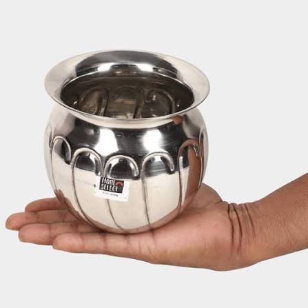 इस दिव्य बर्तन को क्या बोलते है 
बूझो तो जाने 🤔🤔