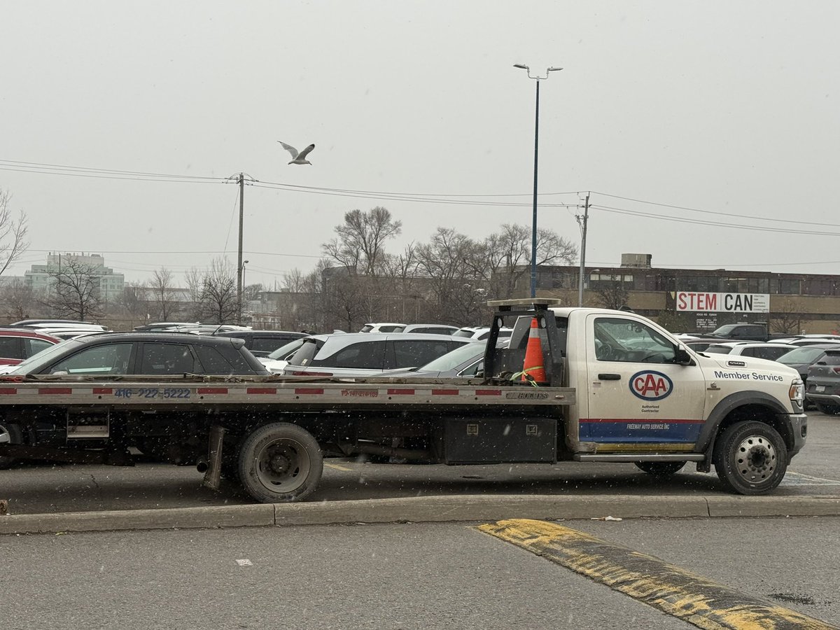 sameersuleiman's tweet photo. CAA driver taking up two accessible parking spots. No accessible permit visible on dash. 

@CAASCO_News not cool. https://t.co/KttqfADt2C