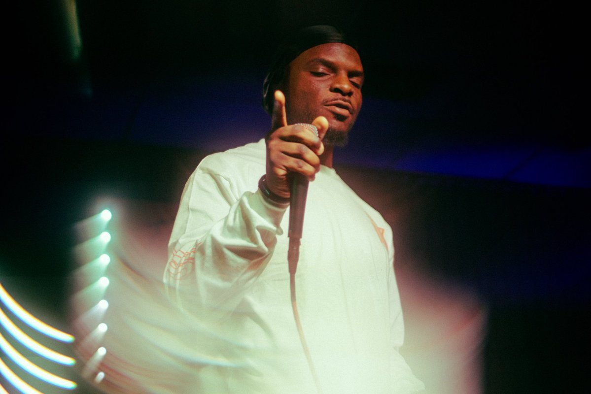 DC Expressions tweet media