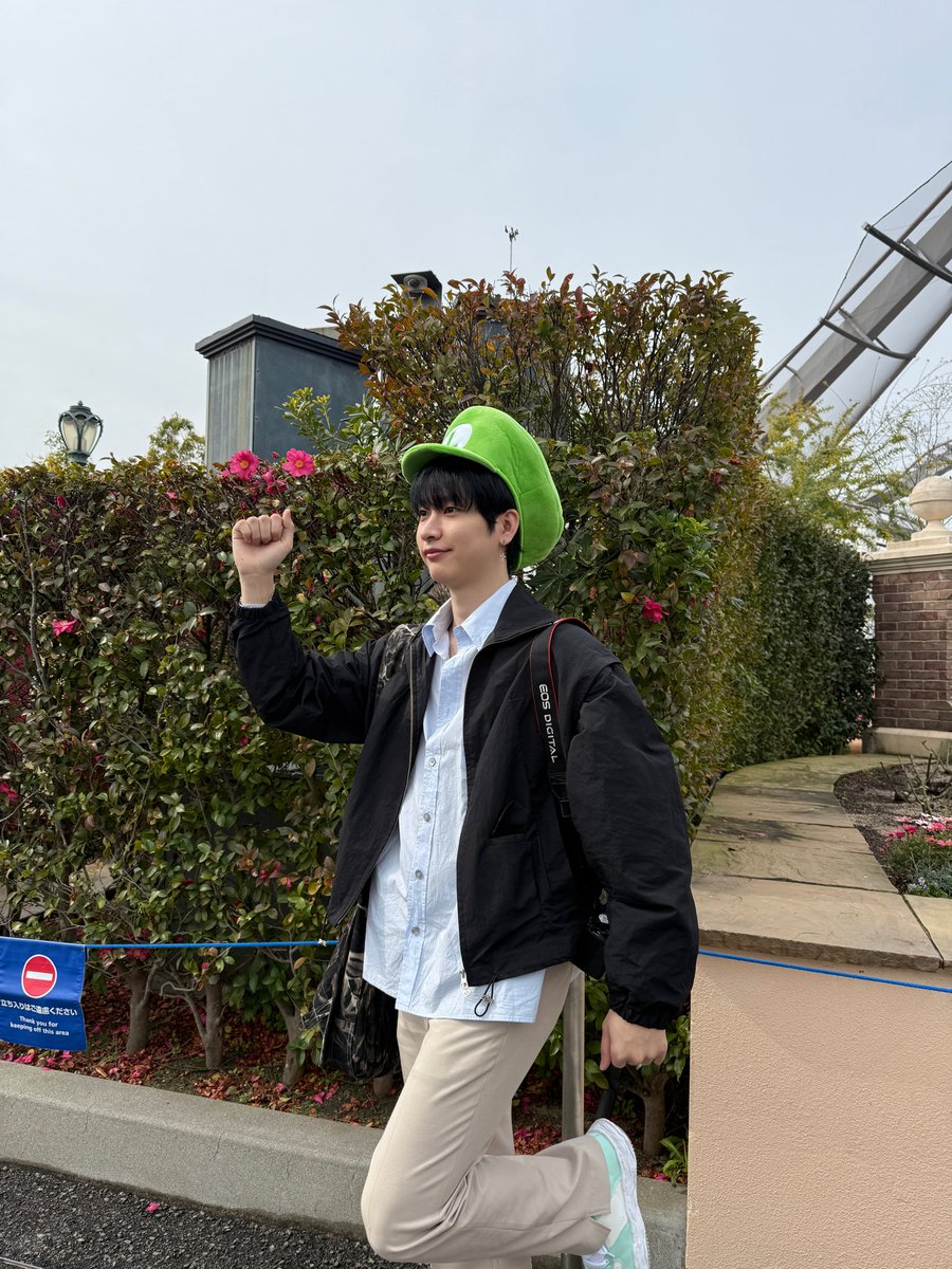 Nine France 🌼 tweet media