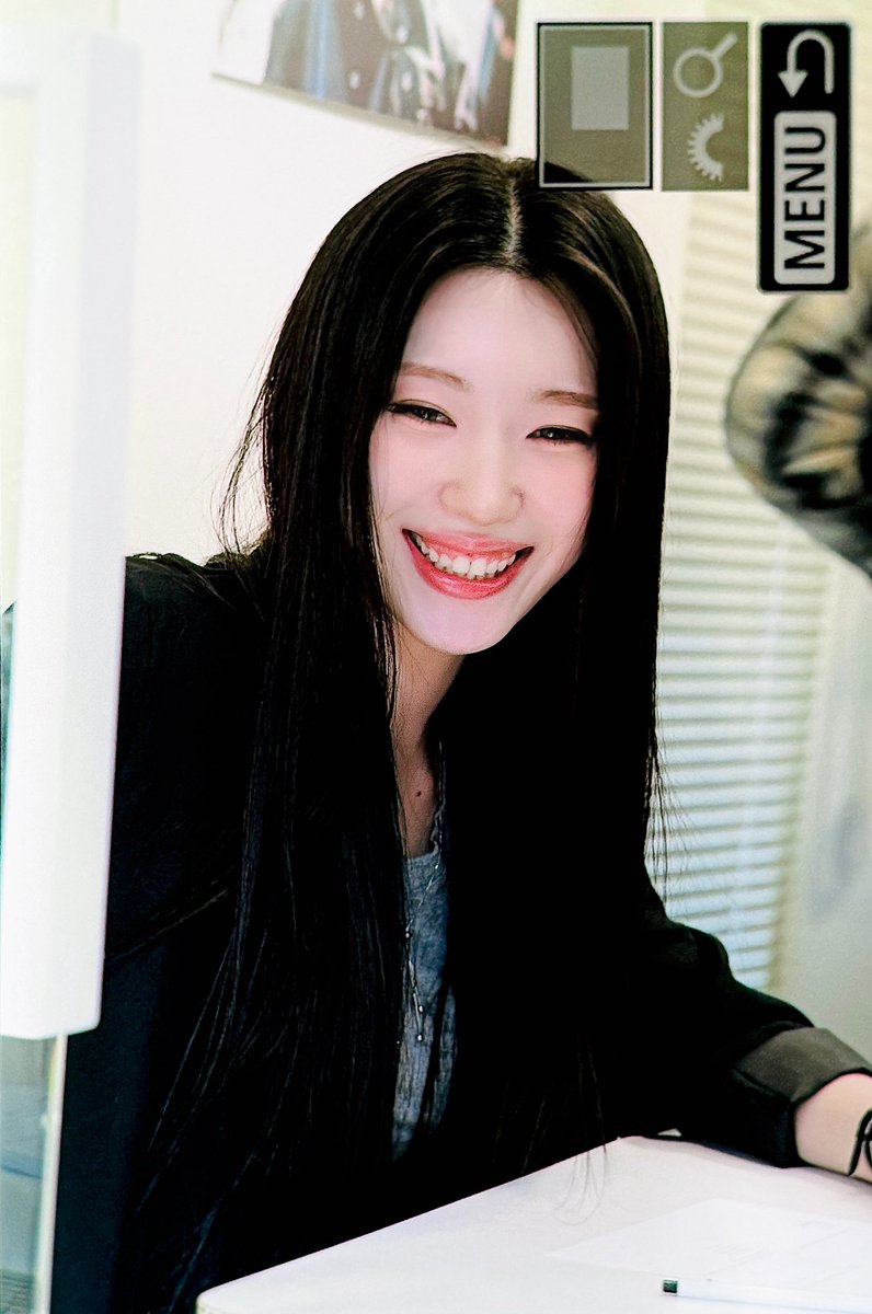 Arctic Hare🐇 tweet media