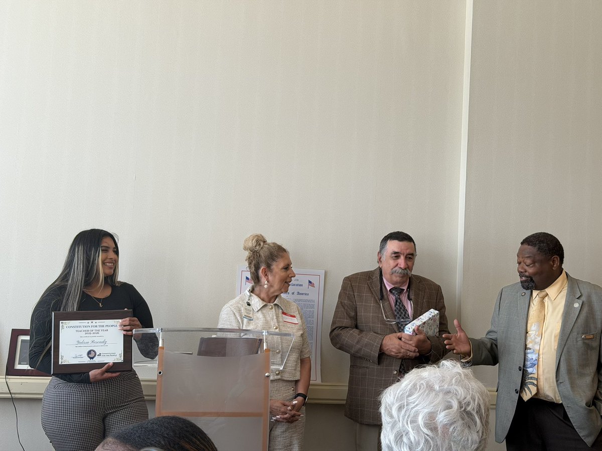 East Naples Middle tweet media