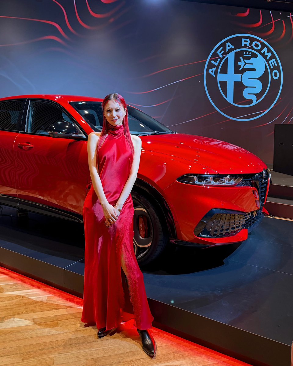 si oux(スー)｜赤髪 tweet media