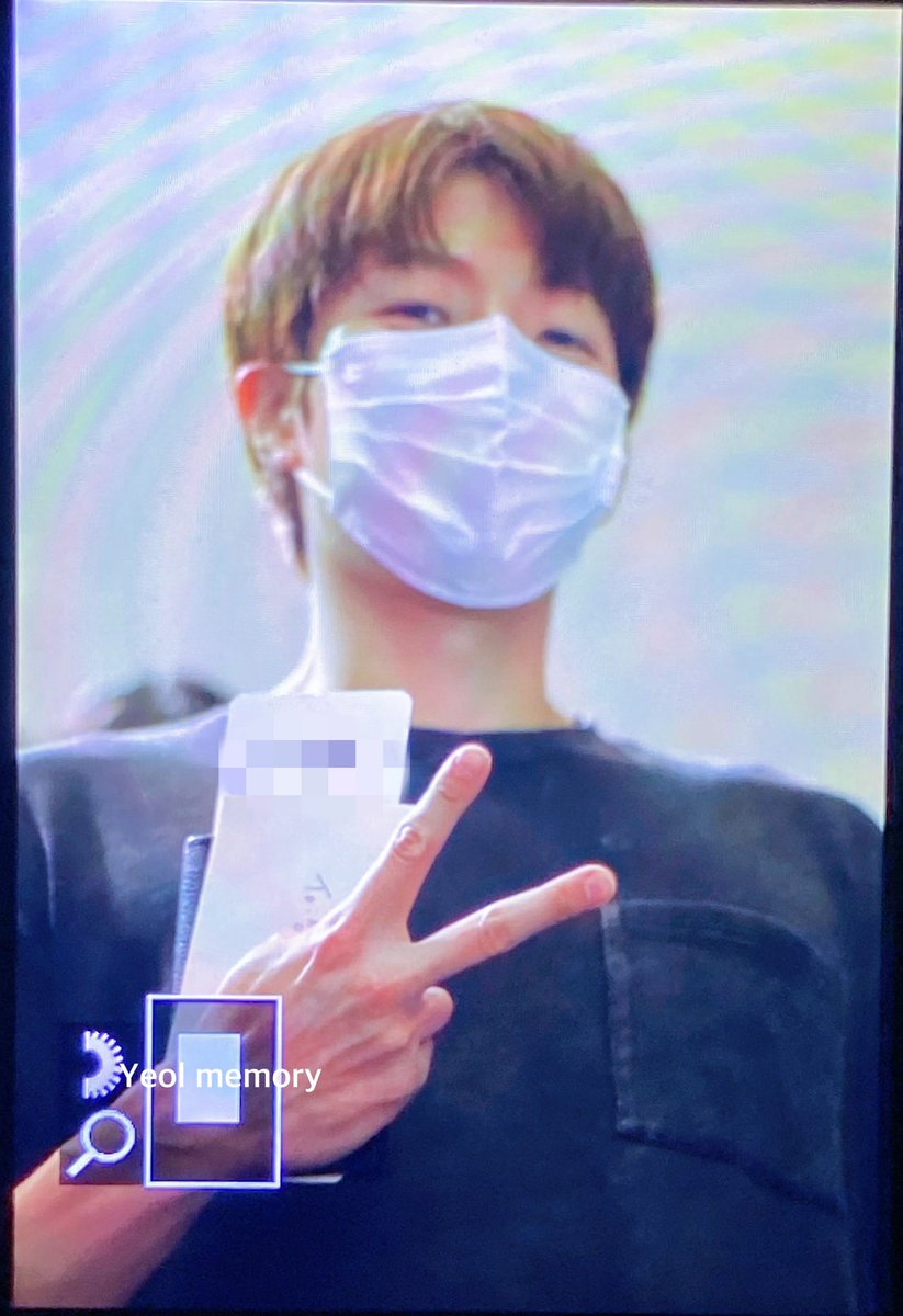 yeolmemory0827's tweet photo. 260317 BKK 집에 가쟝~🥰
#인피니트 #이성열 #성열 https://t.co/xrZEUF1y4t