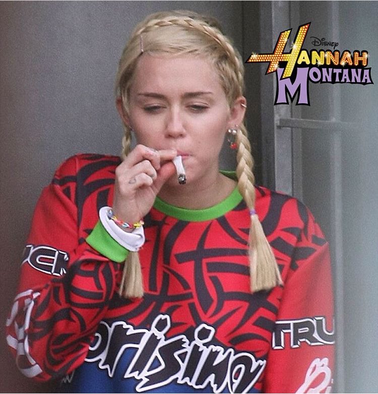 Queen ✰ tweet media