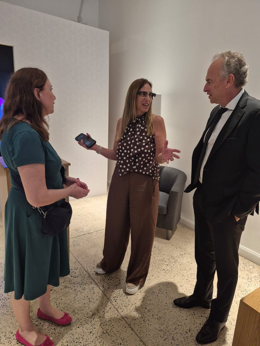 Museo del Holocausto de Buenos Aires tweet media