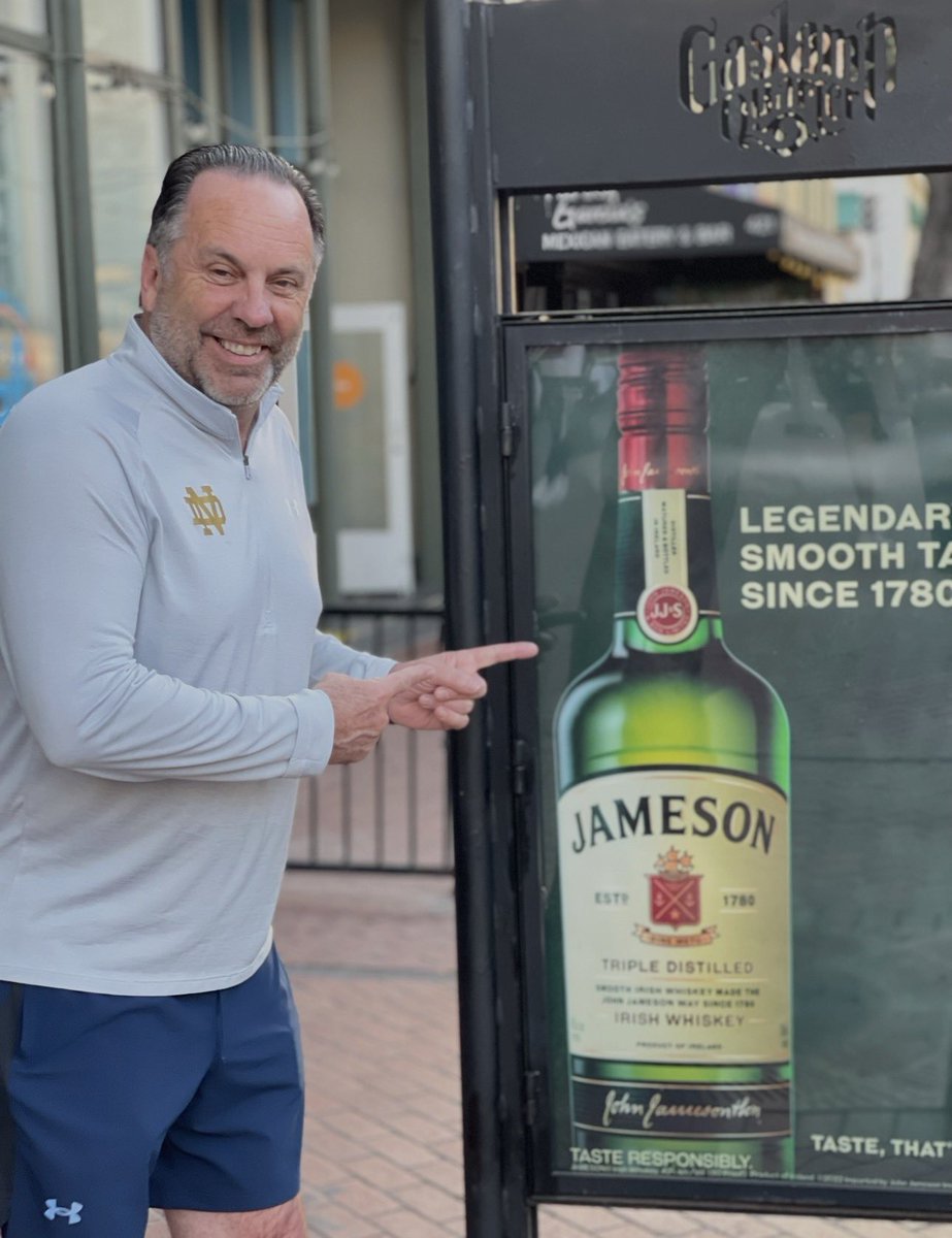 Mike Brey tweet media