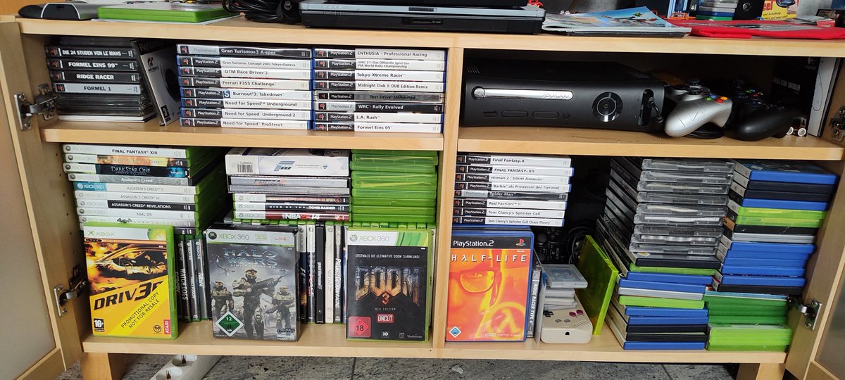 Tom_ZR_Race's tweet photo. Always great to have choices - just a part of what's available ๐
#LoveGaming https://t.co/stq1cq4RVB