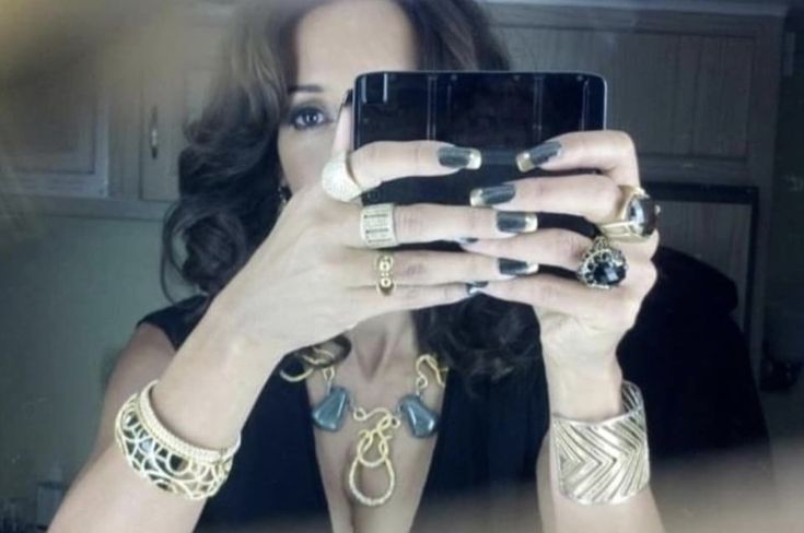 archive milfs tweet media