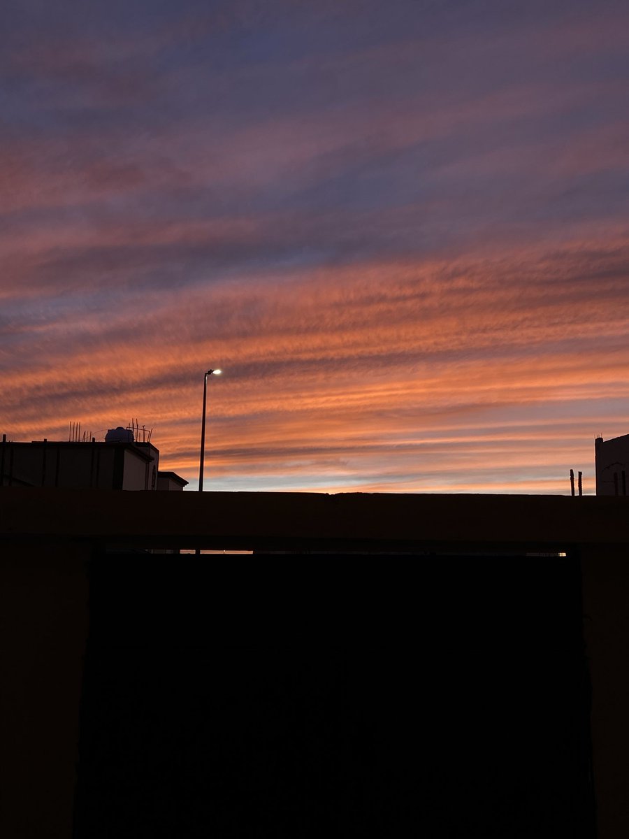 أَمَل tweet media