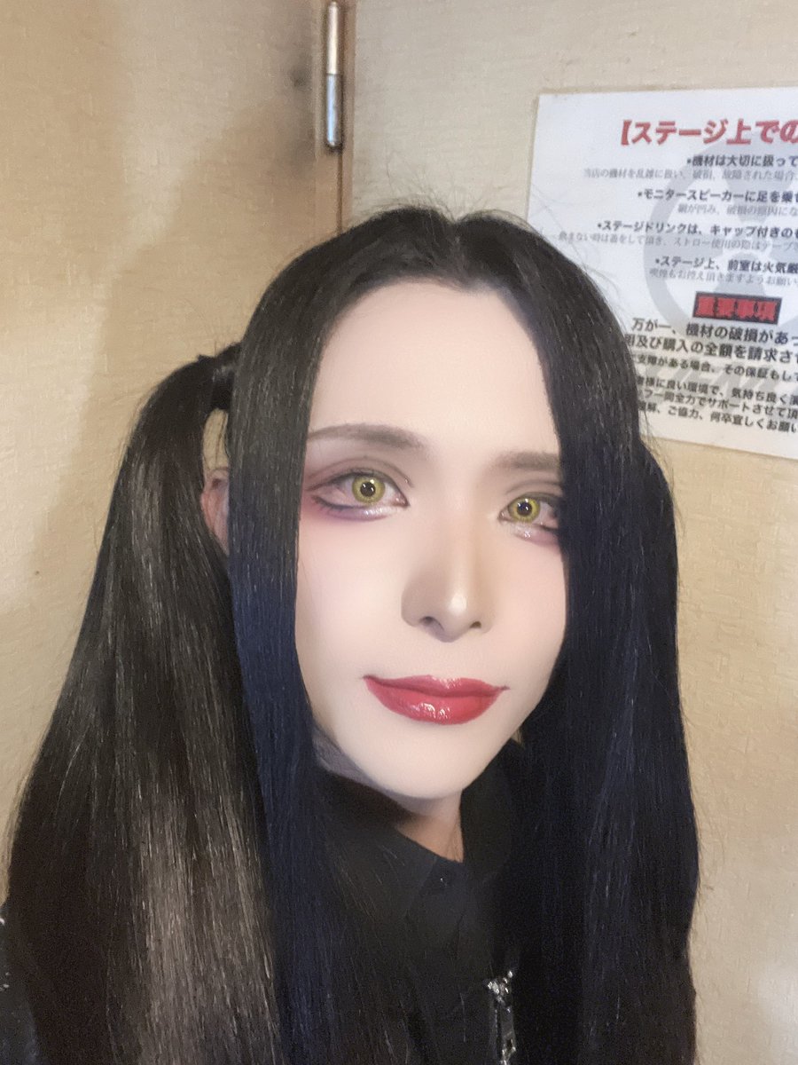 淳揶 tweet media