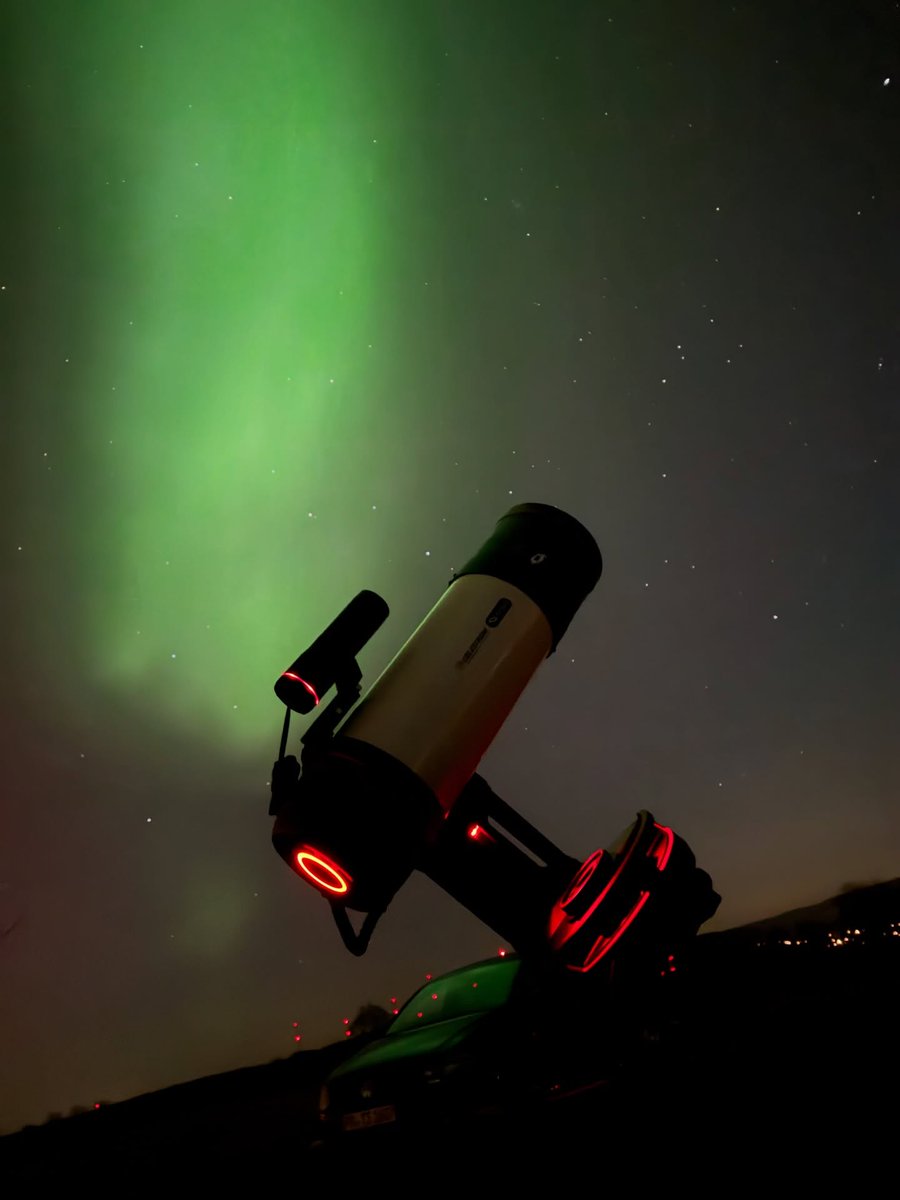 Celestron tweet media