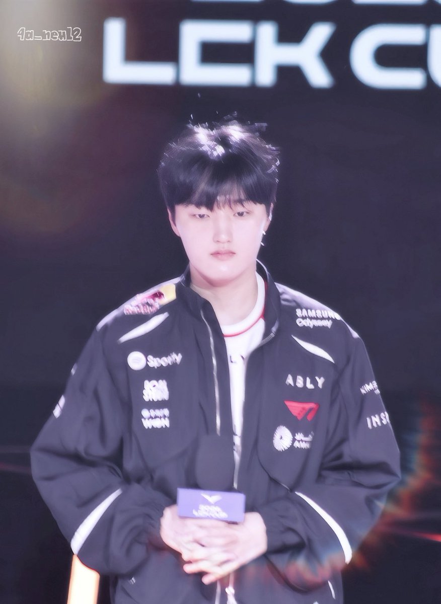 4a_neul2's tweet image. #PEYZ