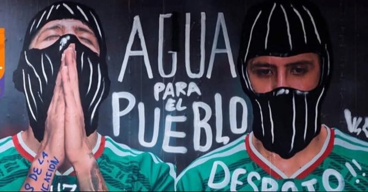 🇲🇽 Vandalizaron los murales de la Selección Mexicana en las afueras del Estadio Azteca.

También hubo protestas de algunos colectivos Anti-FIFA por la designación de México como sede del Mundial 2026.