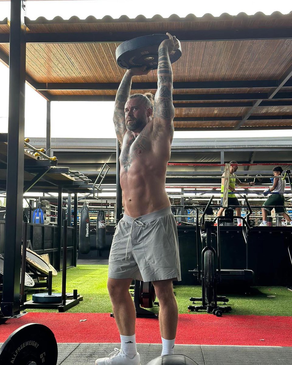 Alpha Andy BIRTHDAY 19th APRIL tweet media