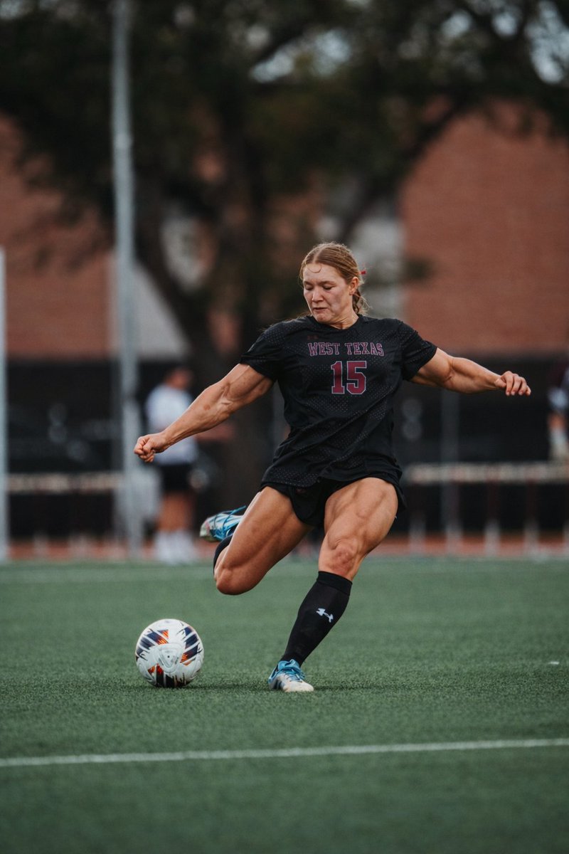 WTAMU_WSoccer's tweet photo. 1/2: There's no such thing as luck when it comes to your training for this leprechaun! He just knows our lady BUFFs are putting in the work and are JACKED UP for the Spring Season! #swoleisthegoal #buff #happystpatricksday☘️ #nosuchthingasluck #collegesoccer https://t.co/q6Hksh4jhR