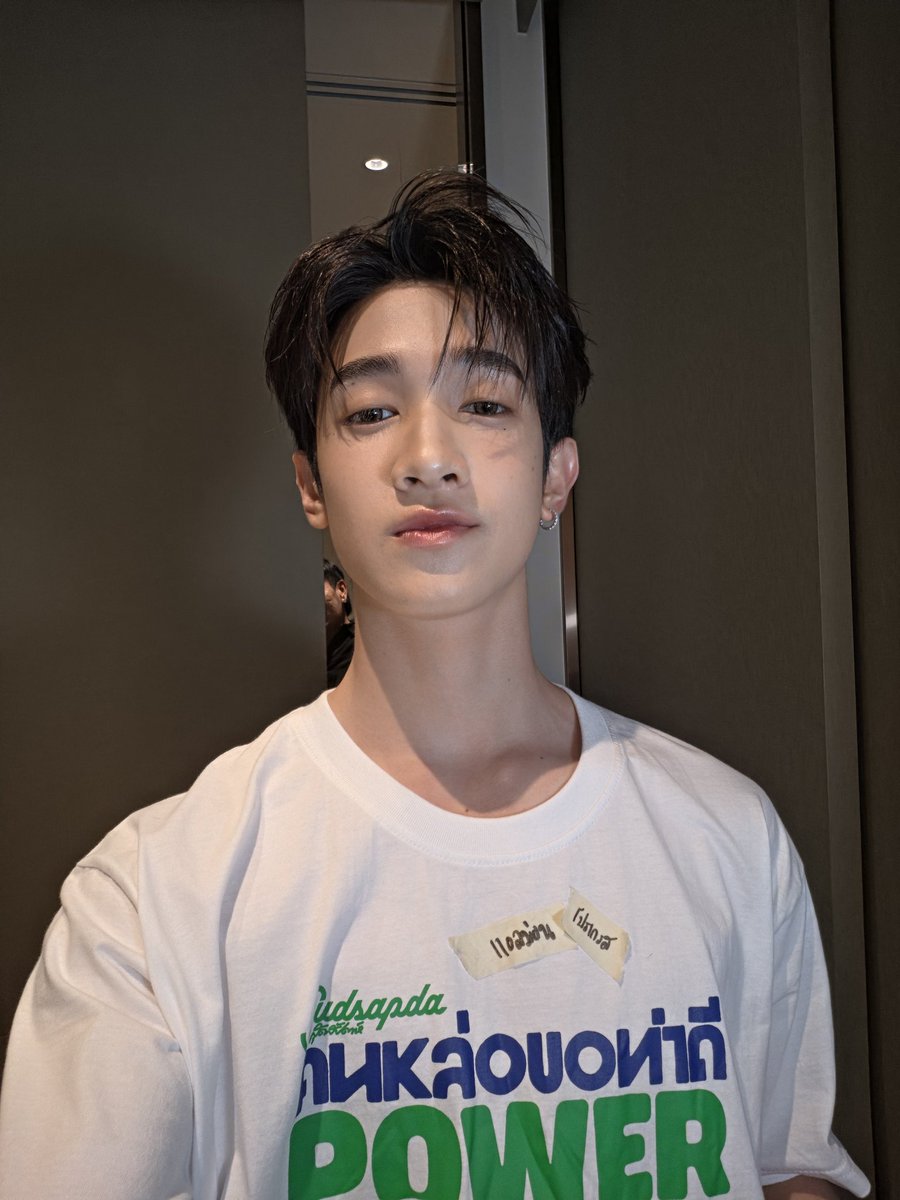 ___progresss___ tweet media