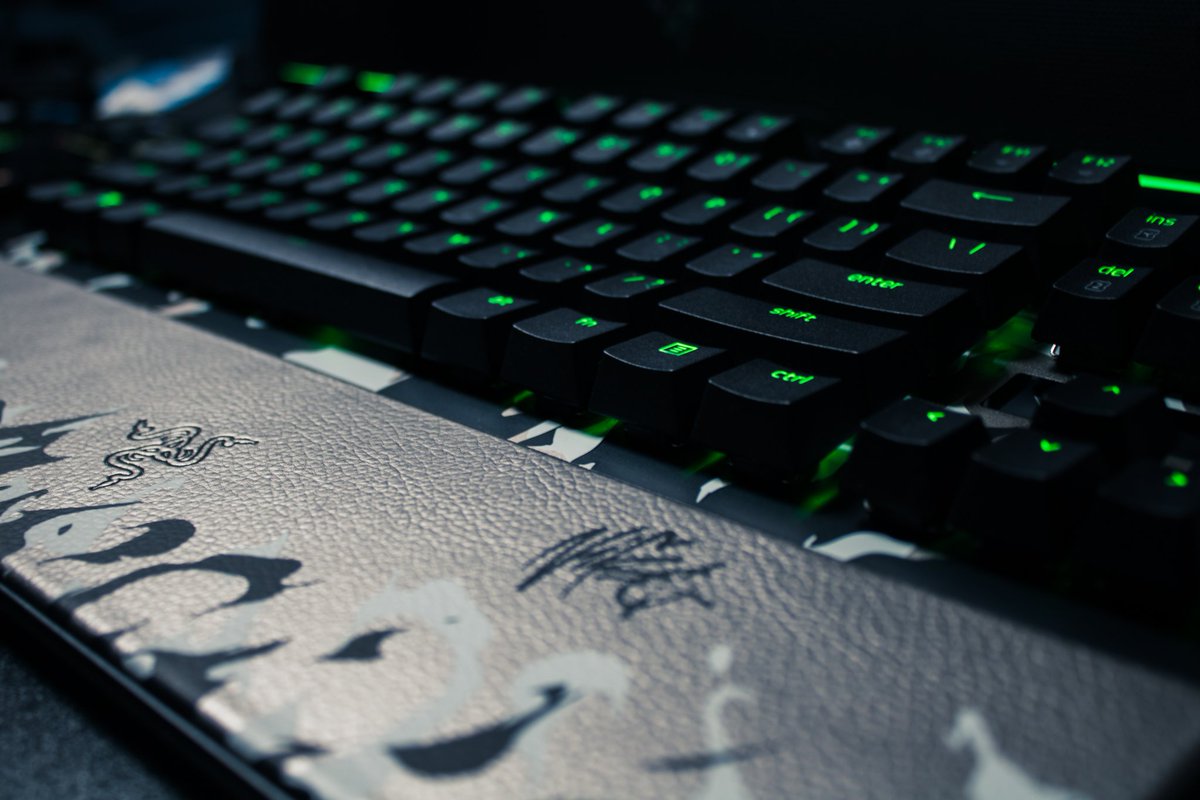 Team RΛZΞR tweet media