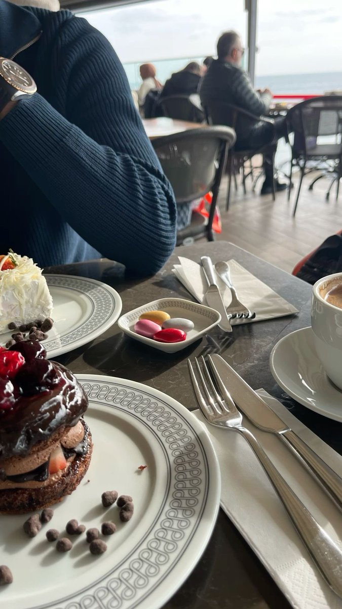 Dr.Alrajaan Turki tweet media