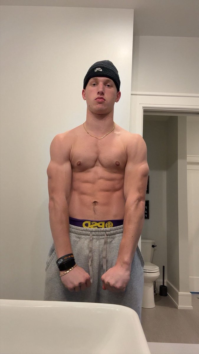 Elliott Neff tweet media