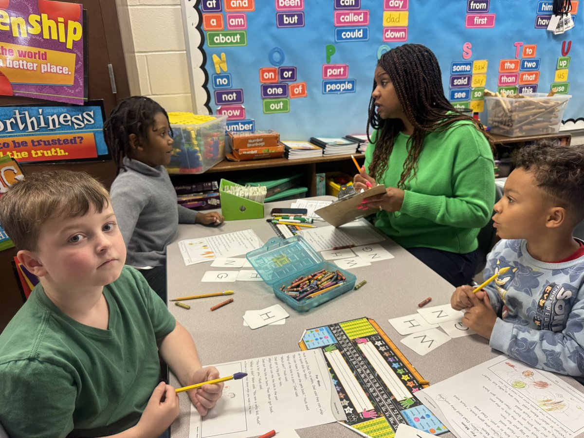 Debbie Skaggs tweet media