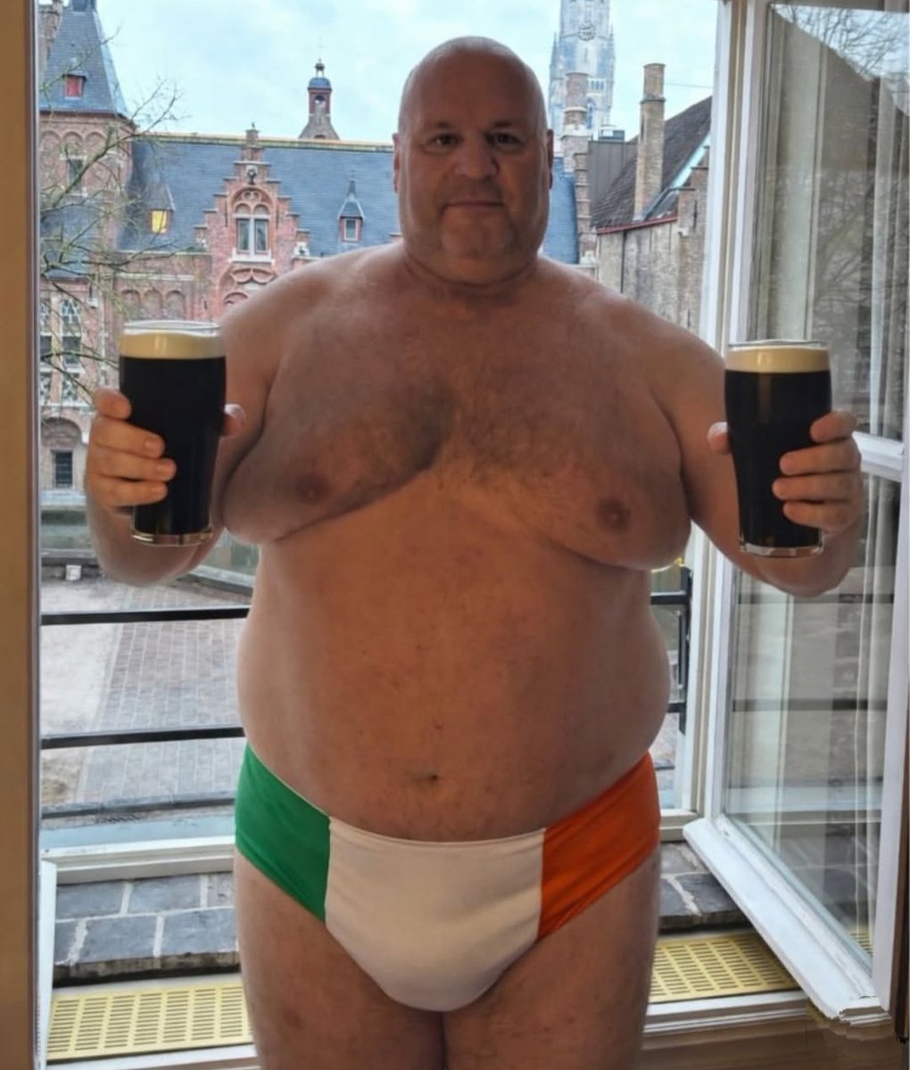 Markelbaz tweet media