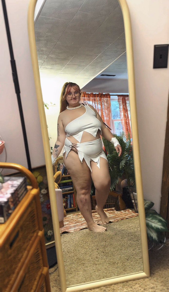 Fae Valentine tweet media