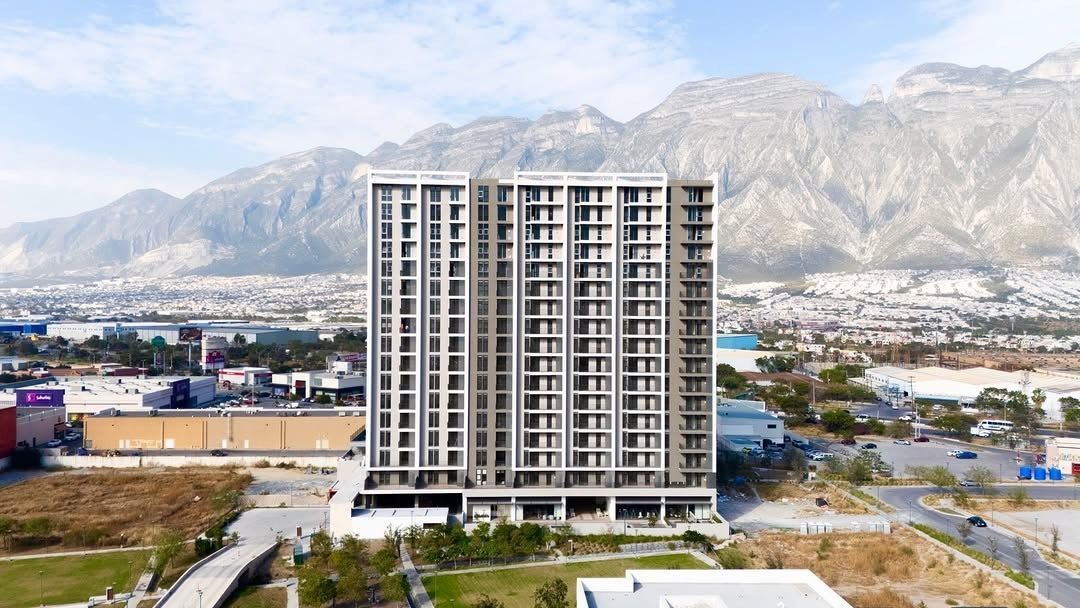 Arena DOMO I 2021 I Fachada posterior I Multifamiliar I <a href="/rdlparquitectos/">rdlp arquitectos</a> + <a href="/glrarquitectos/">GLR arquitectos</a> I @altiocapital + @grupodags I #arenadomo #monterrey #arquitectura #rdlparquitectos #rdlp #glrarquitectos #glr #altiocapital #grupodags