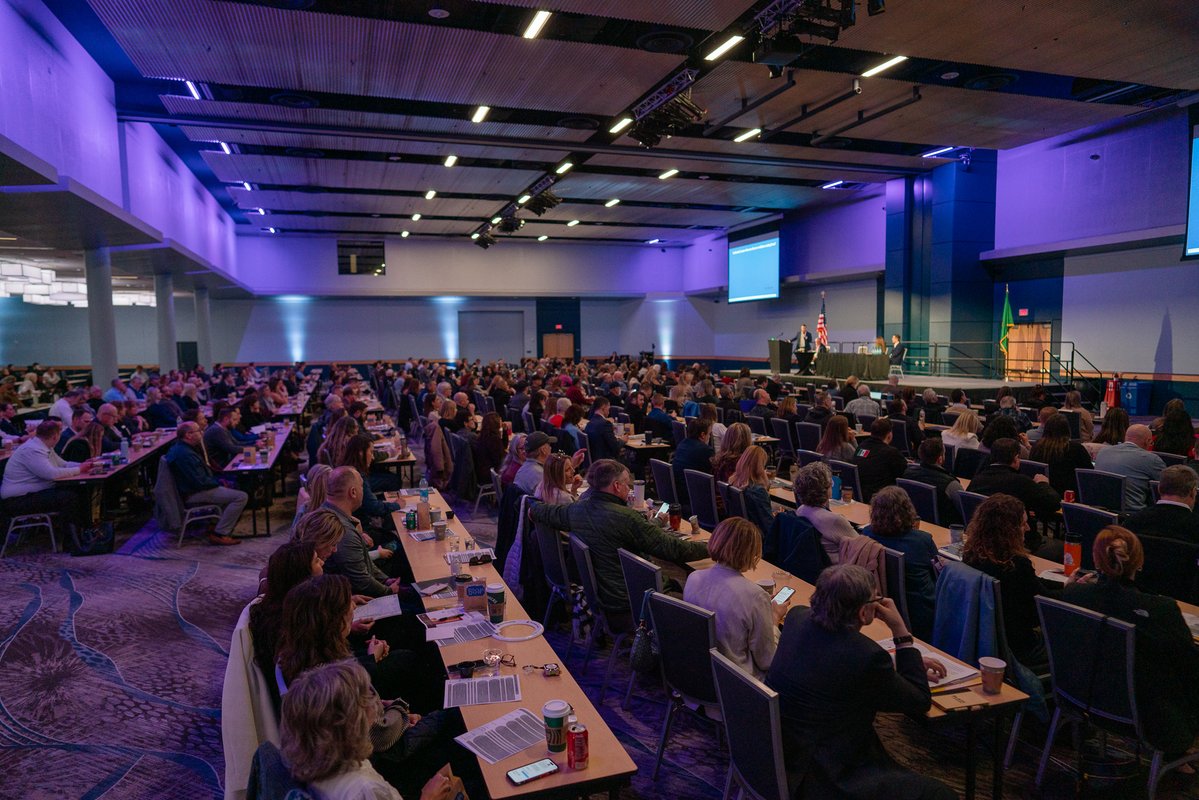 Washington Trust Bank tweet media