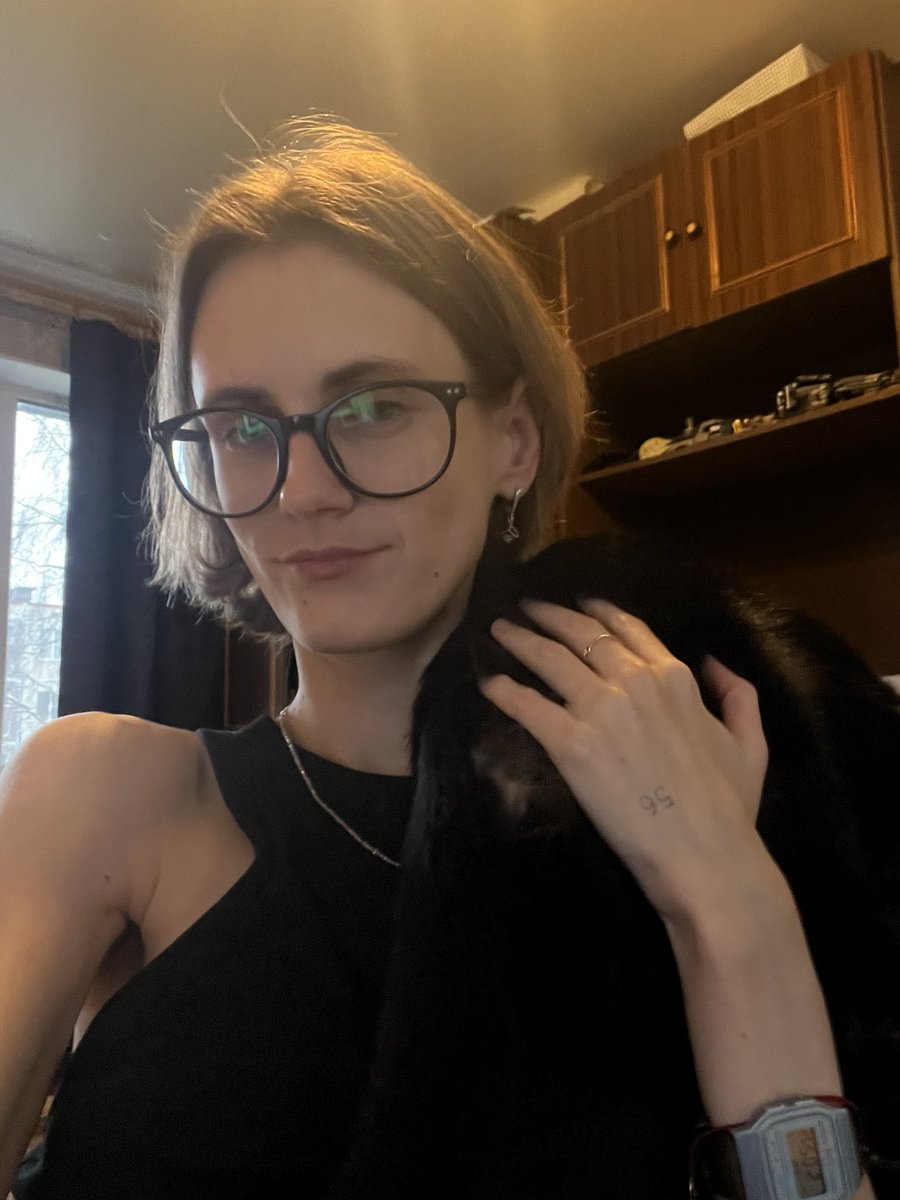 шмøсби 🌻 56 tweet media