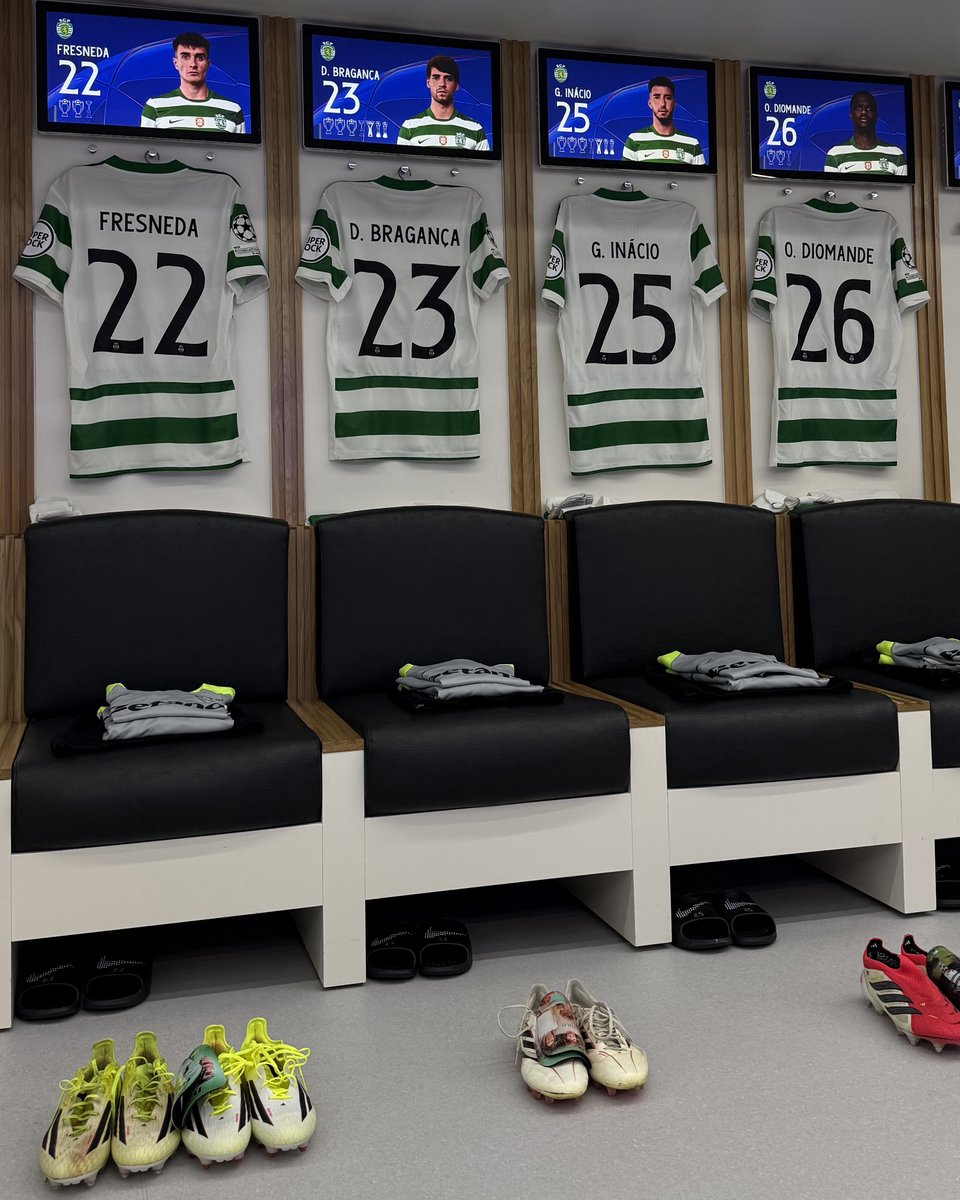 Sporting CP English tweet media