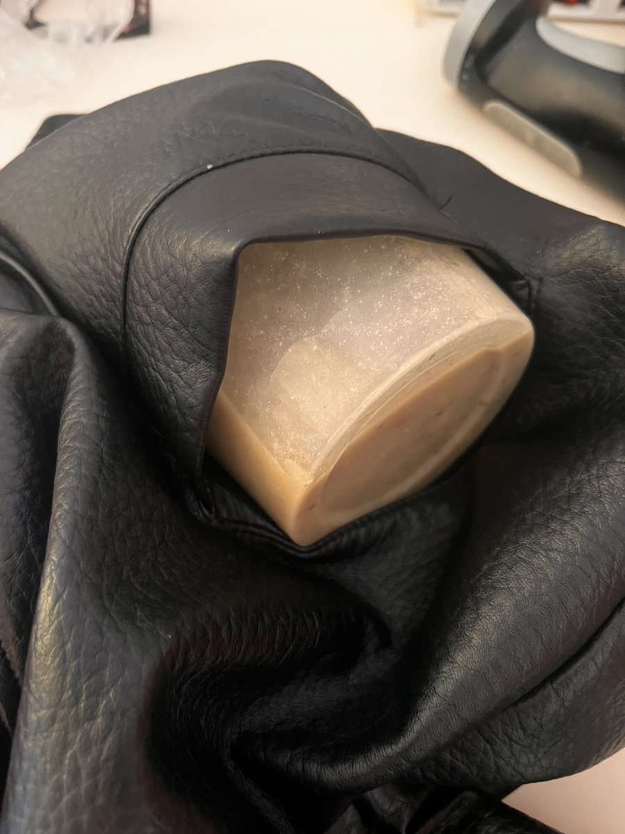 alutka 🇰🇭 tweet media