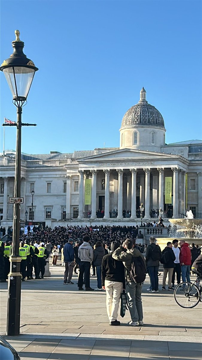 Arthur Perrot tweet media