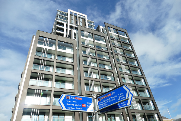 LondonLovesProperty tweet media