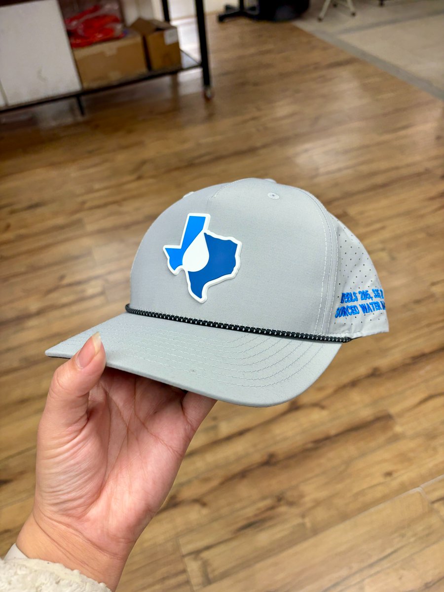 CenturyGS's tweet image. Silicone patches are a great way to get your logo to pop. We loved how these turned out!

#siliconepatch #heatpressmachine #madebycenturygs