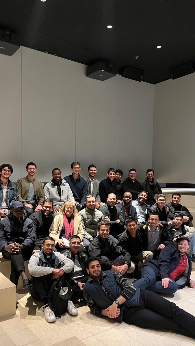 Saxum_en's tweet photo. Today, we had the joy of welcoming Neocatechumenal seminarians from all over the #world🌏

They deepened their understanding of the life of Jesus and the #HolyLand through our tour.

“The harvest is plentiful, but the laborers are few”Mt 9:37 😇

#Thanks for coming to #Saxum! 🙏 https://t.co/h9ZzuRfSj1