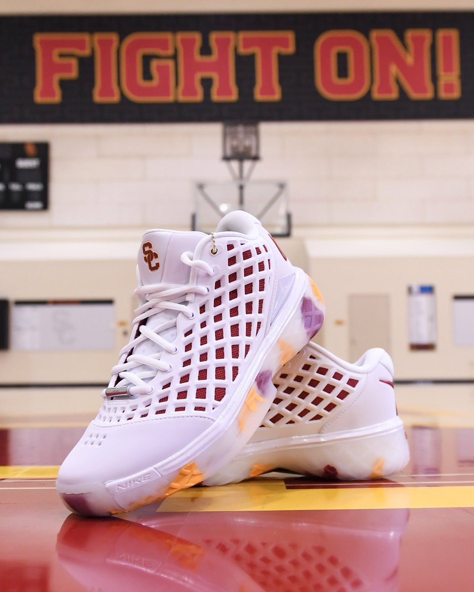 SLAM Kicks tweet media